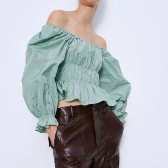 Zara Taffeta Puff Sleeve Blousee Light Green XS - Picture 1 of 9